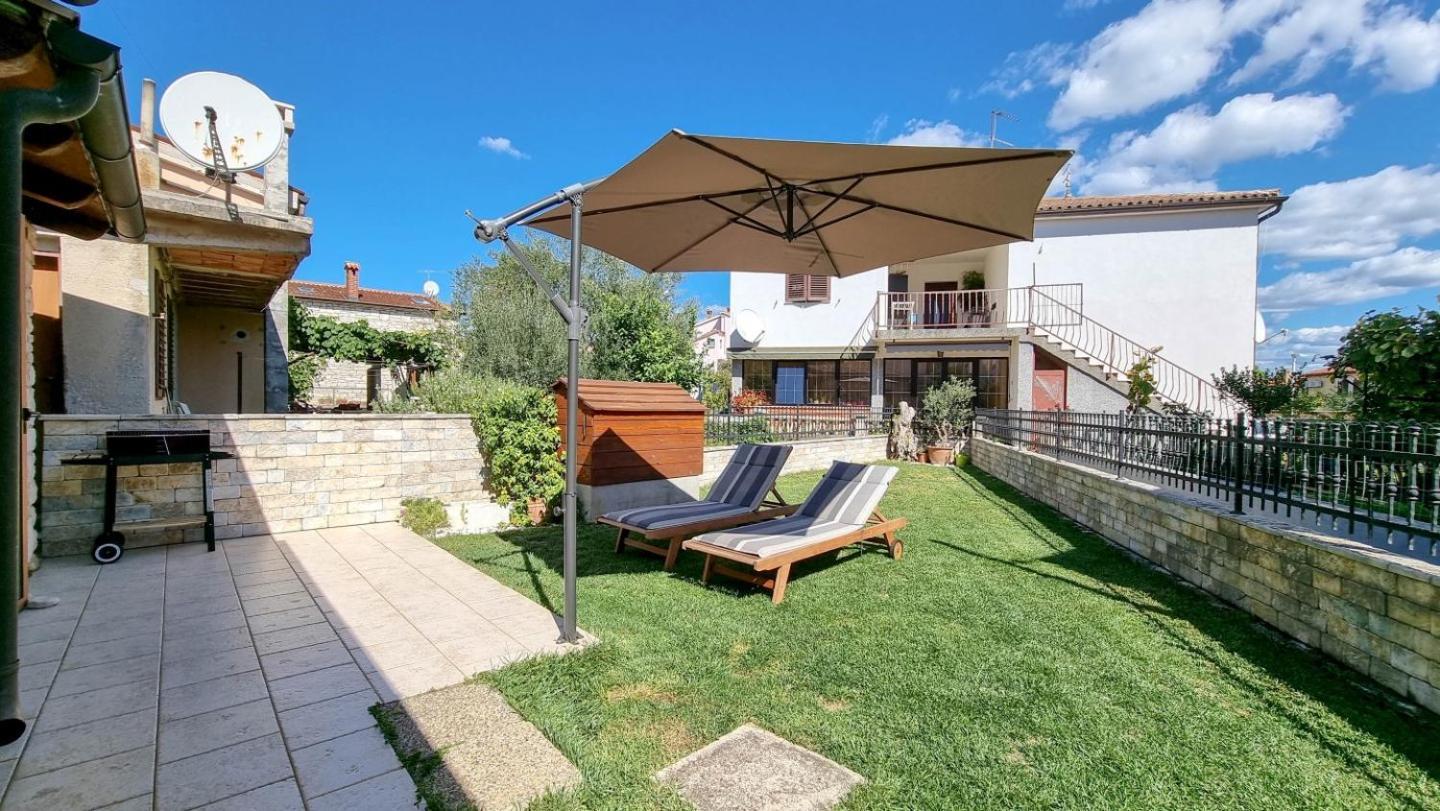 Ariana Villa Новиград Екстериор снимка